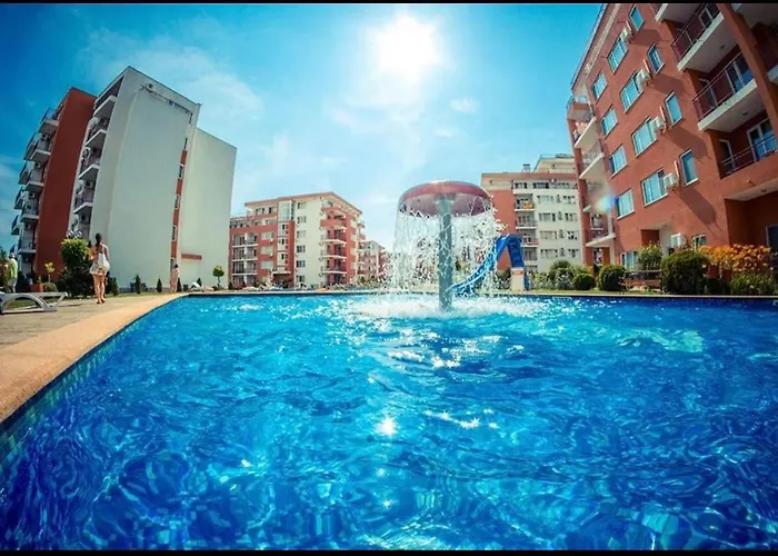 Noks- Marina- Avalonia *