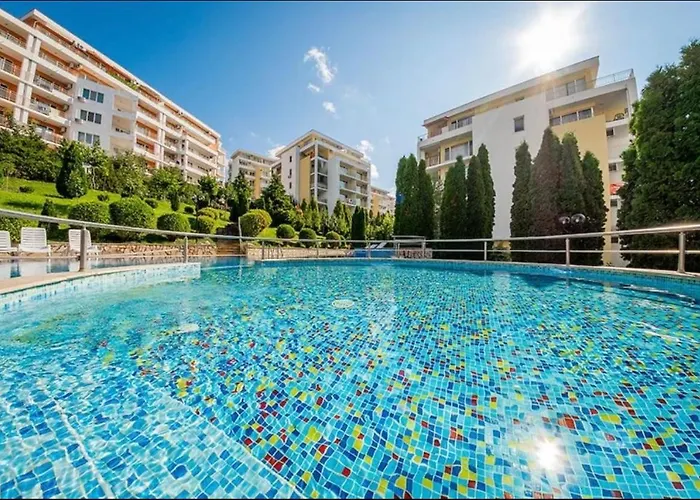 Noks- Marina- Avalonia Apartamento